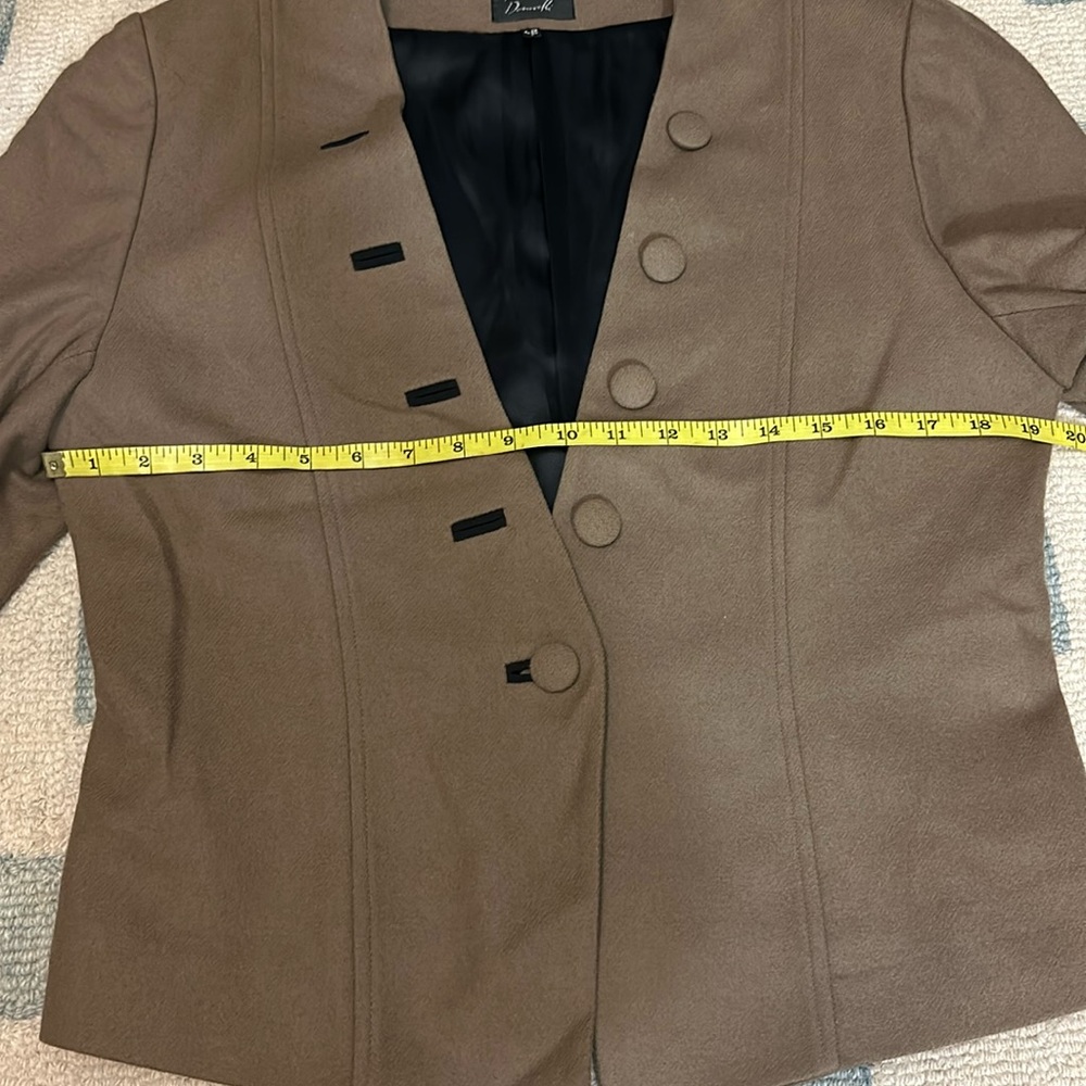 Brunella Blazer - Picture 6 of 7